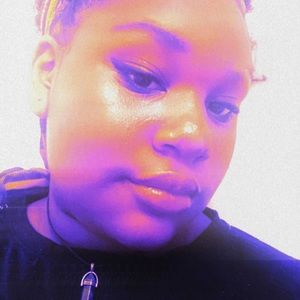 Meet your Posher, Jinevea